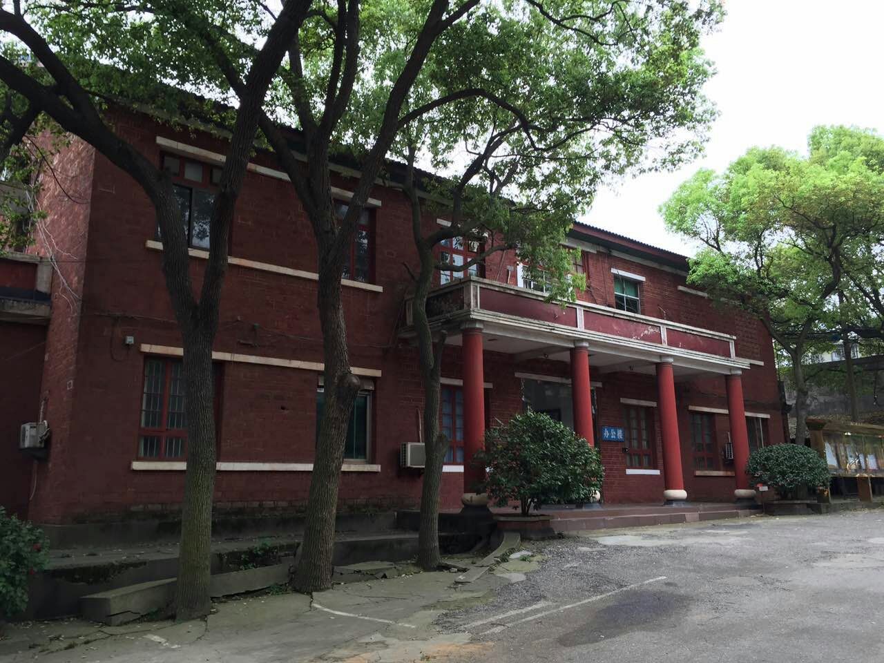 離心機(jī)生產(chǎn)廠家